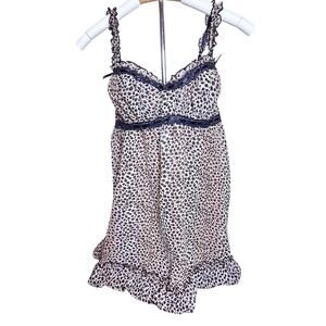 Women Sexy Babydoll Lingerie Leopard Ruffles Built in Bra Size Large NWOT